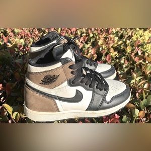 Jordan’s Mocha 5’s